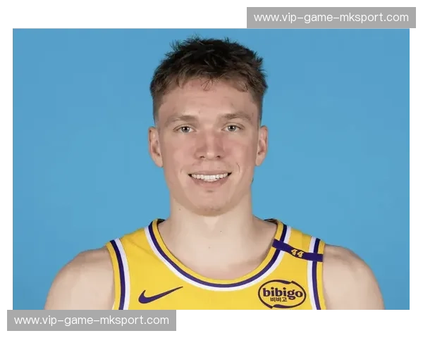 巅峰对决！热火vs湖人来球直播：南海岸硬骨头挑战紫金豪门，谁能主宰战场？