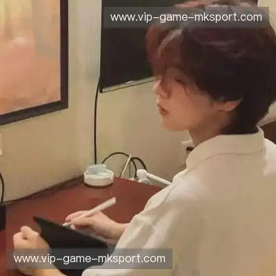 秋焰蓓